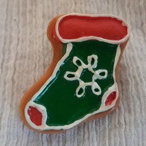 Christmas Stocking Pin/Brooch - Gingerbread Cookie